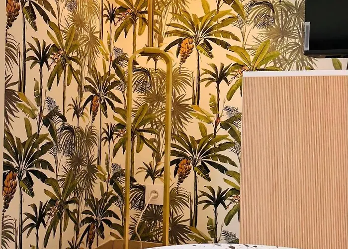 Baloe - 1 Min De La - Errasse Et Parking *